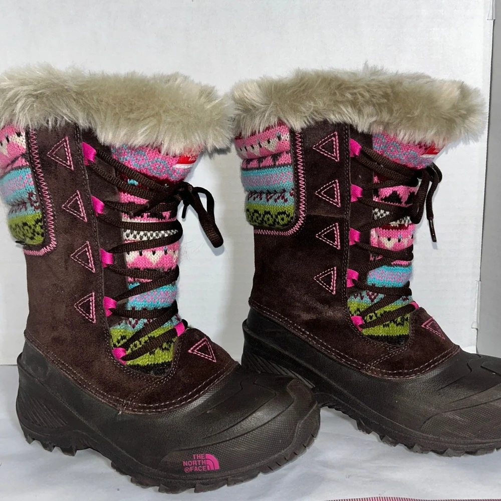The North Face NWOT Girls Shellista Lace Suede Faux fur Nordic Knit Boots